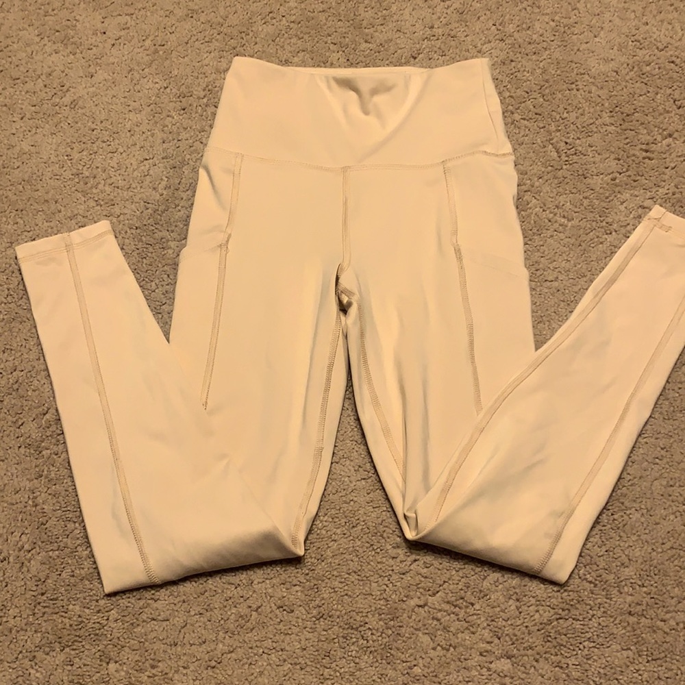 American eagle light pink leggings